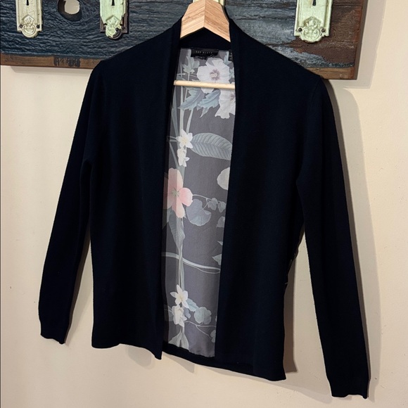 Ted Baker Secret Trellis Floral Back Open Front Black Cardigan Size 1 - Picture 3 of 15